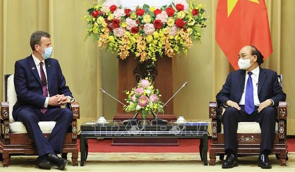 Australian trade minister welcomed in Hanoi